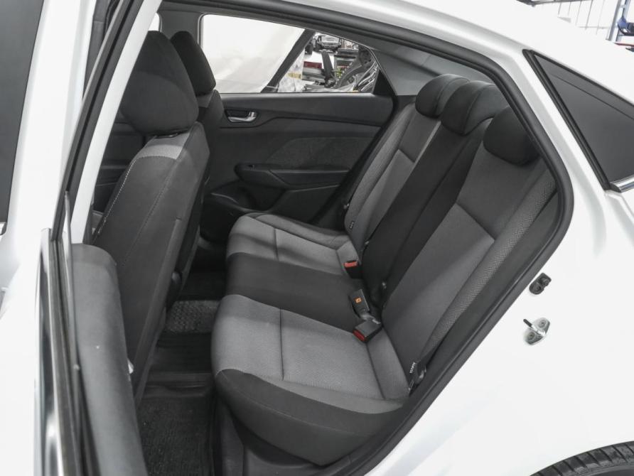 Hyundai Solaris II Рестайлинг Ростов-на-Дону  - изображение 9
