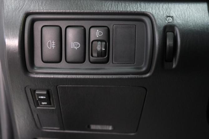 Toyota Camry V (XV30) Рестайлинг с пробегом 2004 года, цена 1 159 000 рублей, 221600 км, седан, Автокод Объявления