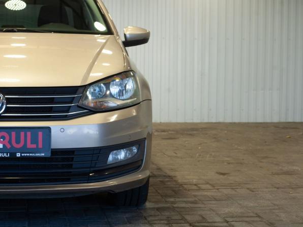 Volkswagen Polo V с пробегом 2015 года, цена 1 010 000 рублей, 166734 км, седан, Автокод Объявления