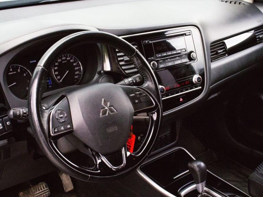 Mitsubishi Outlander III Рестайлинг 3 Екатеринбург  - изображение 14