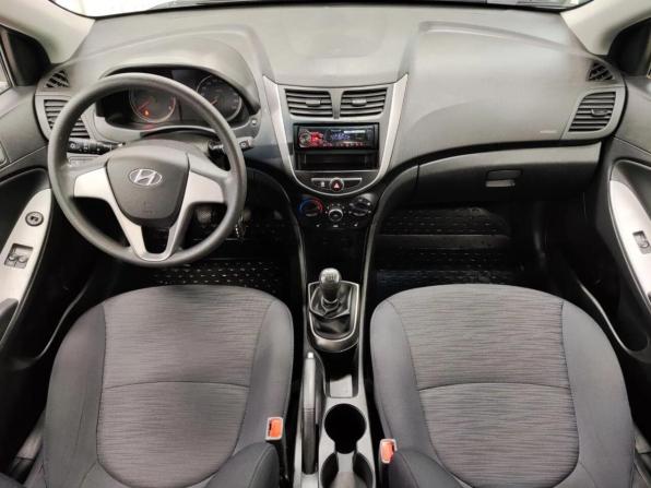 Hyundai Solaris I Рестайлинг с пробегом 2016 года, цена 950 000 рублей, 100659 км, седан, Автокод Объявления