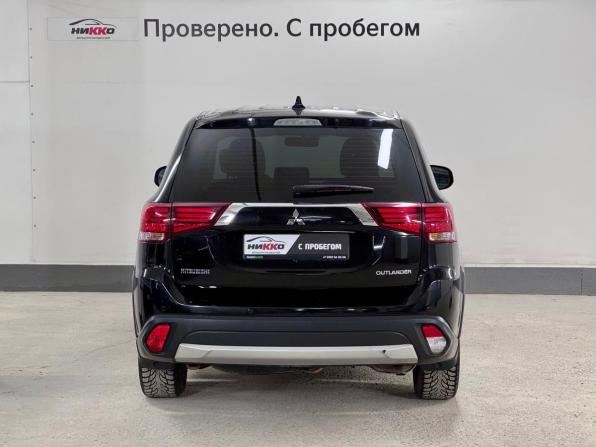 Mitsubishi Outlander III Рестайлинг 2 с пробегом 2018 года, цена 1 330 000 рублей, 177490 км, внедорожник, Автокод Объявления