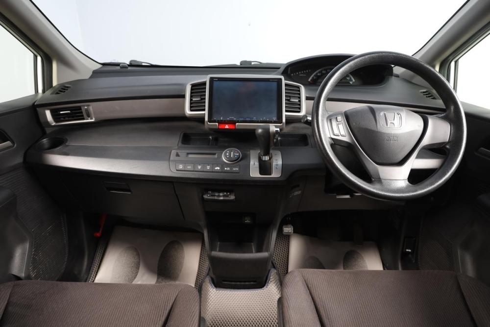 Honda Freed I Рестайлинг Новосибирск  - изображение 9
