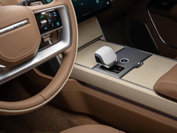 Новый Land Rover Range Rover V 2026 года, цена 35 390 000 рублей, внедорожник, Автокод Объявления