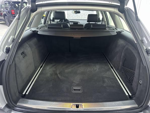 Audi A6 allroad II (C6) Рестайлинг с пробегом 2009 года, цена 2 590 000 рублей, 84206 км, универсал, Автокод Объявления