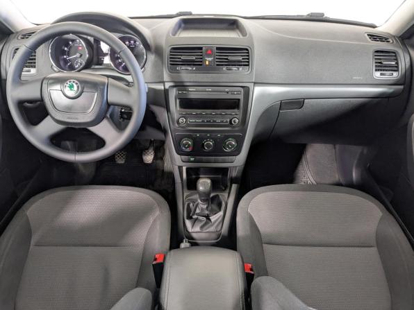 Skoda Yeti I с пробегом 2013 года, цена 799 900 рублей, 200000 км, внедорожник, Автокод Объявления