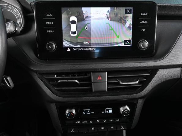 Skoda Rapid II с пробегом 2020 года, цена 1 539 000 рублей, 138006 км, лифтбек, Автокод Объявления