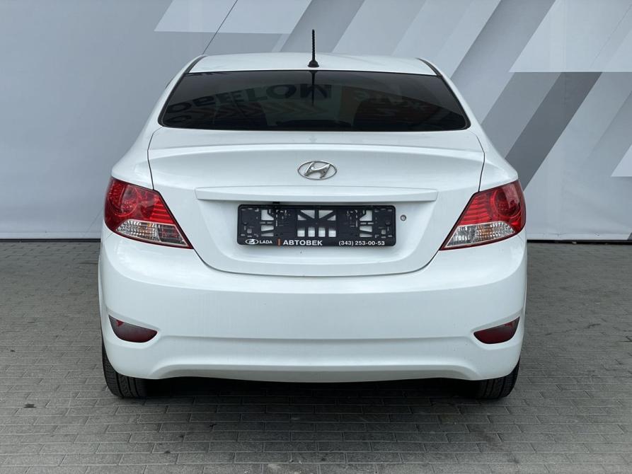 Hyundai Solaris I Екатеринбург  - изображение 8