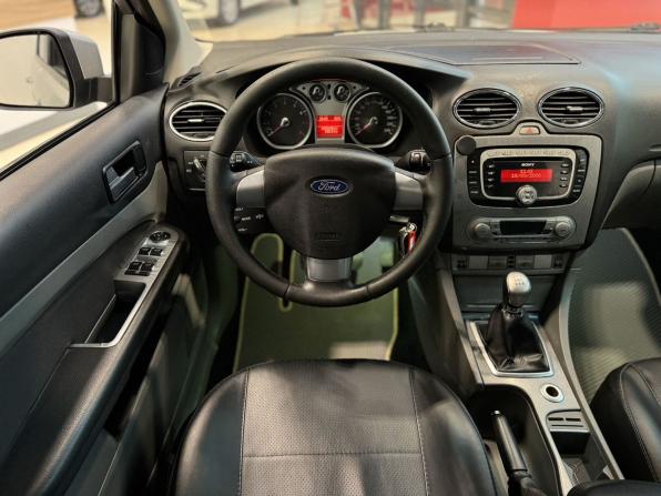 Ford Focus II Рестайлинг с пробегом 2008 года, цена 500 000 рублей, 234627 км, седан, Автокод Объявления