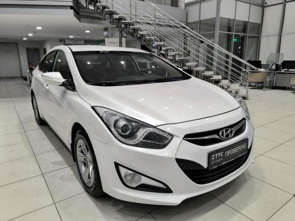 Hyundai i40 I Рестайлинг с пробегом 2015 года, цена 1 100 000 рублей, 220000 км, седан, Автокод Объявления