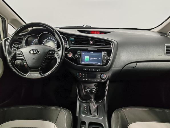 Kia Ceed II Рестайлинг с пробегом 2016 года, цена 1 175 000 рублей, 164782 км, хэтчбек, Автокод Объявления