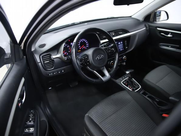 Kia Rio IV Рестайлинг с пробегом 2020 года, цена 1 430 000 рублей, 130940 км, седан, Автокод Объявления