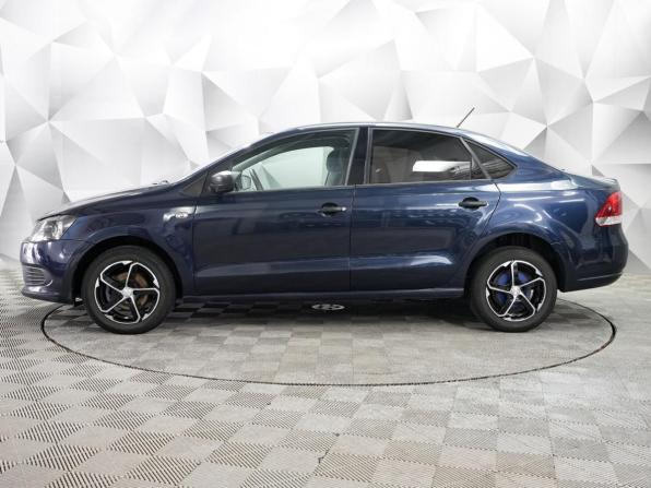 Volkswagen Polo V с пробегом 2014 года, цена 844 000 рублей, 62000 км, седан, Автокод Объявления