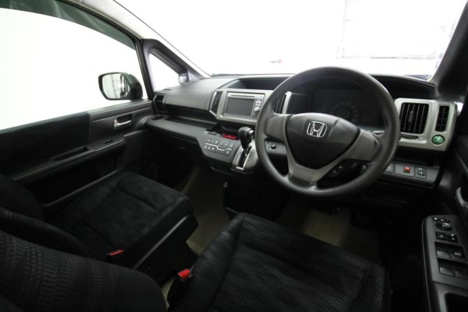 Honda Stepwgn IV Рестайлинг с пробегом 2012 года, цена 1 280 000 рублей, 292745 км, минивэн, Автокод Объявления