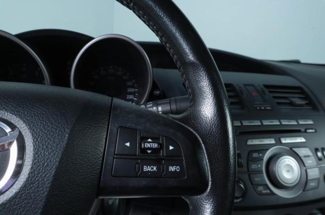 Mazda 3 II (BL) Рестайлинг с пробегом 2011 года, цена 969 000 рублей, 223689 км, седан, Автокод Объявления