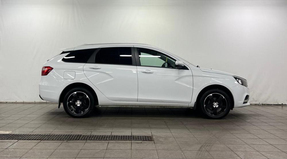 Lada (ВАЗ) Vesta I Санкт-Петербург  - изображение 3