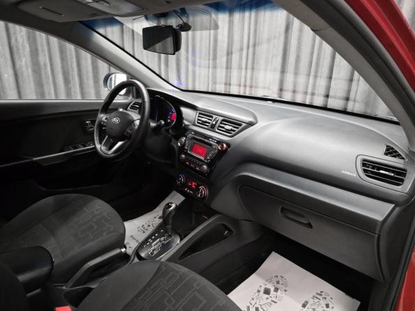 Kia Rio III с пробегом 2012 года, цена 769 000 рублей, 180000 км, седан, Автокод Объявления