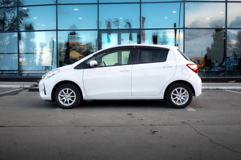 Toyota Vitz III (XP130) Рестайлинг 2 Тюмень  - изображение 5