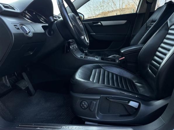 Volkswagen Passat B7 с пробегом 2012 года, цена 1 079 000 рублей, 216312 км, седан, Автокод Объявления