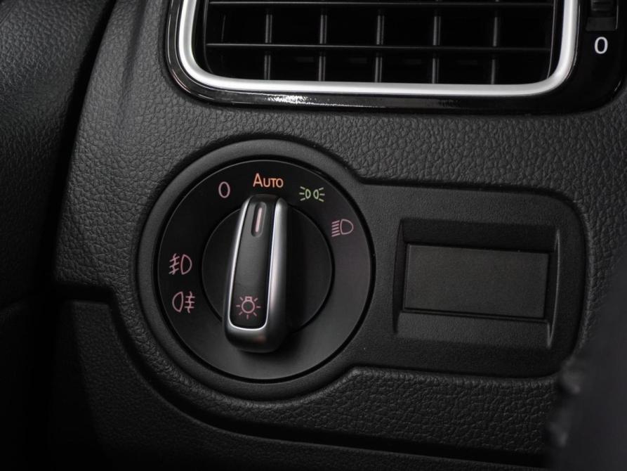 Volkswagen Polo V Рестайлинг Воронеж  - изображение 15