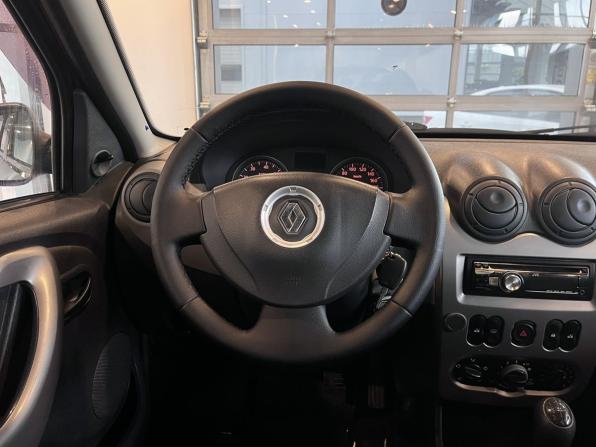 Renault Sandero I с пробегом 2011 года, цена 420 000 рублей, 223839 км, хэтчбек, Автокод Объявления