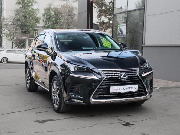 Lexus NX I Рестайлинг с пробегом 2018 года, цена 3 100 000 рублей, 82782 км, внедорожник, Автокод Объявления