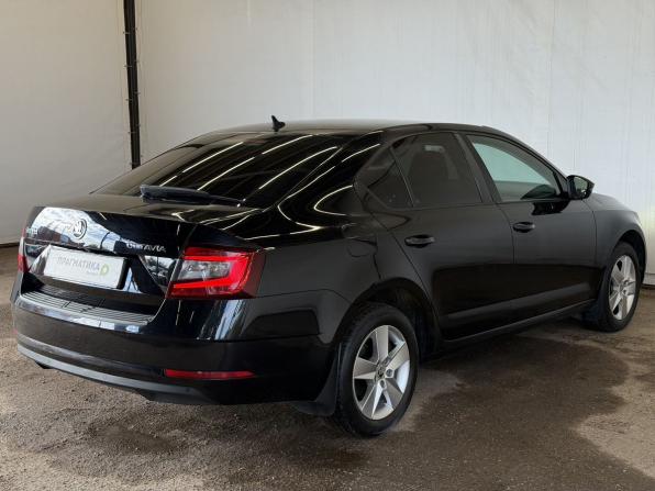 Skoda Octavia III (A7) Рестайлинг с пробегом 2017 года, цена 1 600 000 рублей, 169017 км, лифтбек, Автокод Объявления