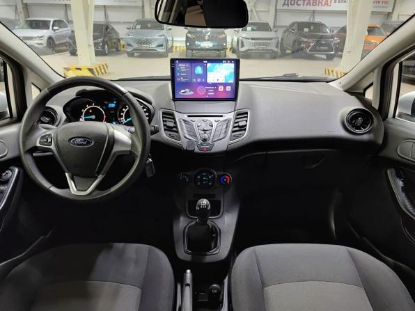 Ford Fiesta Mk6 Рестайлинг с пробегом 2016 года, цена 820 000 рублей, 109305 км, седан, Автокод Объявления
