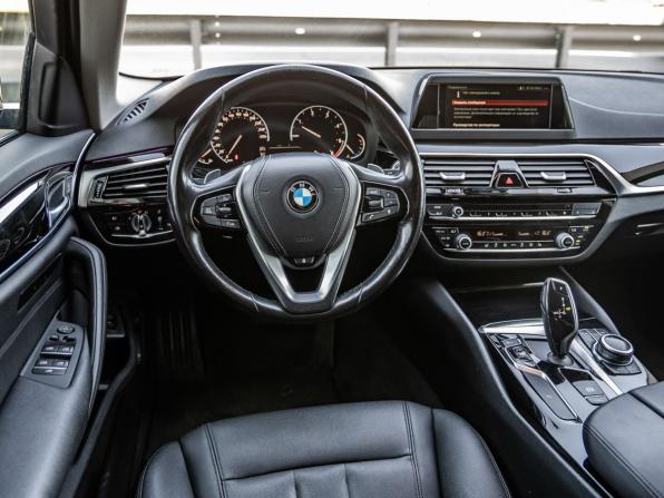 BMW 5 серии VII (G30/G31/G38) с пробегом 2017 года, цена 2 848 000 рублей, 149499 км, седан, Автокод Объявления