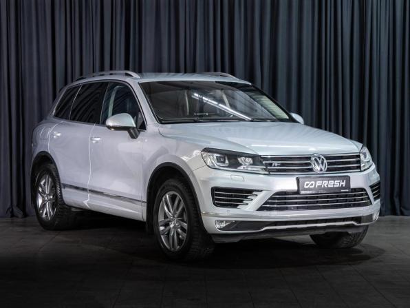 Volkswagen Touareg II Рестайлинг с пробегом 2016 года, цена 3 280 000 рублей, 199125 км, внедорожник, Автокод Объявления