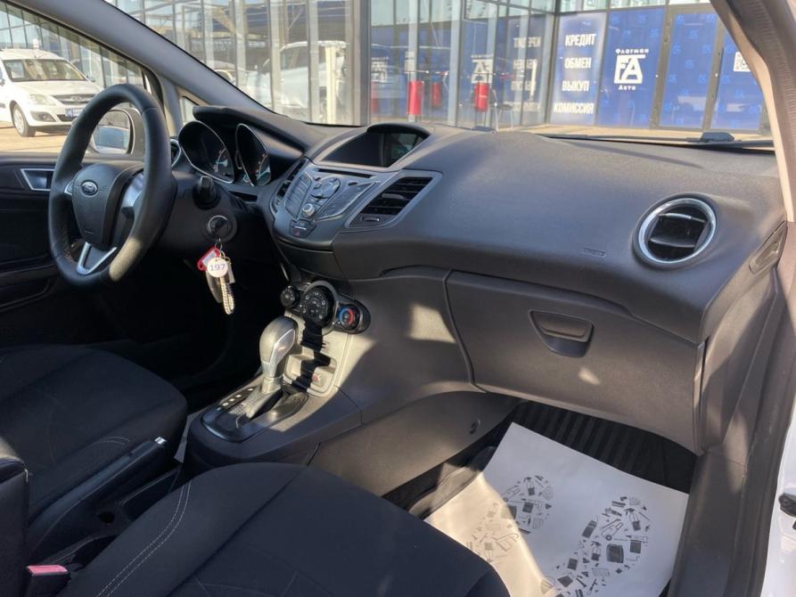 Ford Fiesta Mk6 Рестайлинг Краснодар  - изображение 19