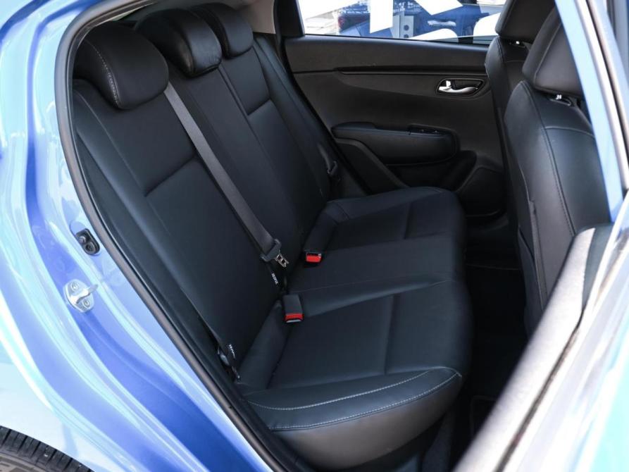 Kia Rio IV Волгоград  - изображение 8