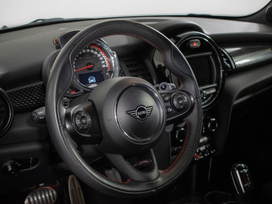 Mini Hatch III (F55/F56) Рестайлинг Москва  - изображение 14