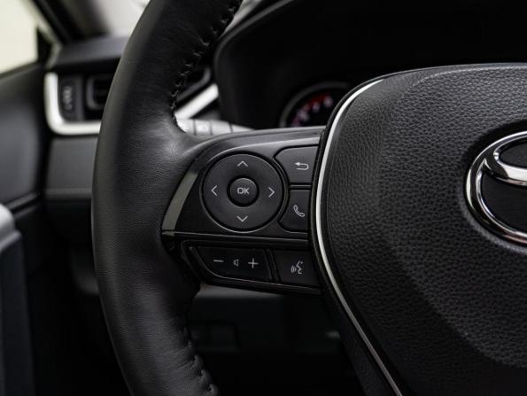 Toyota RAV4 V (XA50) с пробегом 2019 года, цена 3 150 000 рублей, 92431 км, внедорожник, Автокод Объявления