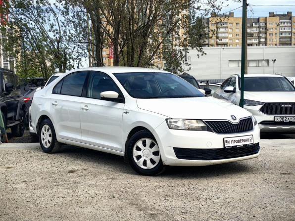 Skoda Rapid I Рестайлинг с пробегом 2019 года, цена 1 129 000 рублей, 119715 км, лифтбек, Автокод Объявления