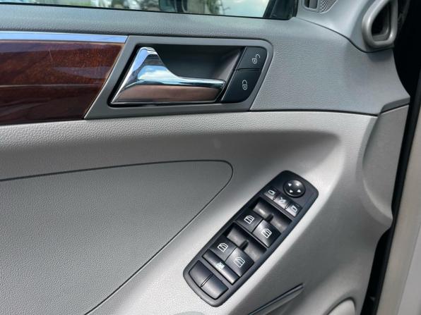 Mercedes-Benz M-Класс II (W164) с пробегом 2008 года, цена 1 357 000 рублей, 217315 км, внедорожник, Автокод Объявления