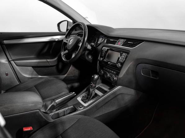 Skoda Octavia III (A7) с пробегом 2013 года, цена 1 268 900 рублей, 142704 км, лифтбек, Автокод Объявления