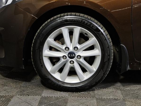 Kia Cerato III Рестайлинг (Classic) с пробегом 2019 года, цена 1 241 000 рублей, 186830 км, седан, Автокод Объявления