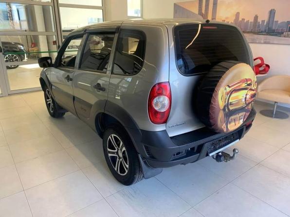 Chevrolet Niva I Рестайлинг с пробегом 2012 года, цена 449 500 рублей, 149025 км, внедорожник, Автокод Объявления