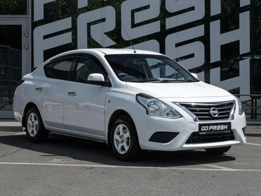 Nissan Latio I (N17) Рестайлинг Волгоград  - изображение 1