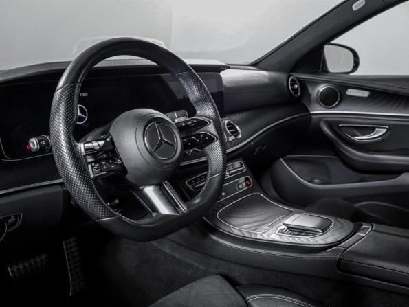 Mercedes-Benz E-Класс V (W213 S213 C238) Рестайлинг с пробегом 2021 года, цена 4 450 000 рублей, 74231 км, седан, Автокод Объявления