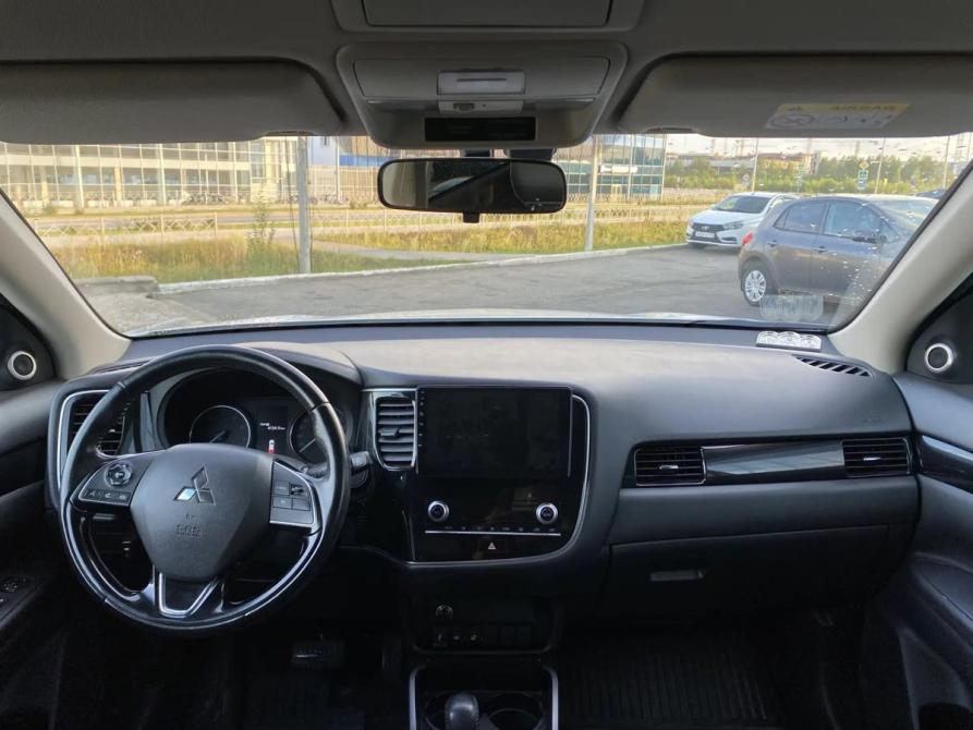 Mitsubishi Outlander III Рестайлинг 3 Пермь  - изображение 8