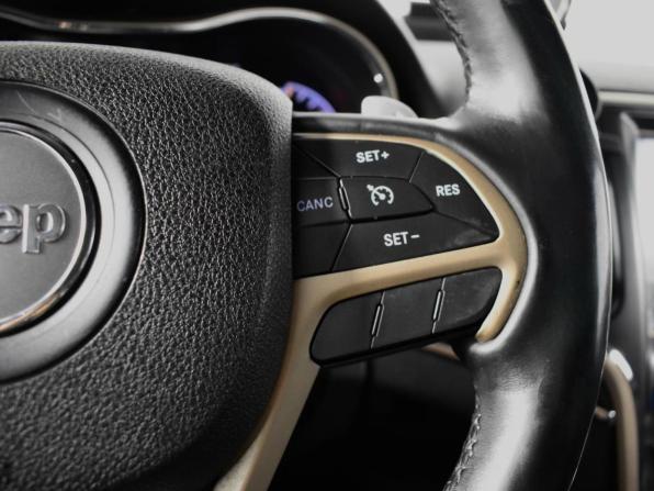 Jeep Grand Cherokee IV (WK2) Рестайлинг с пробегом 2014 года, цена 1 829 900 рублей, 331357 км, внедорожник, Автокод Объявления