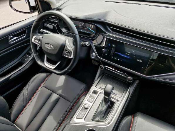 Omoda S5 с пробегом 2023 года, цена 1 489 000 рублей, 31728 км, седан, Автокод Объявления