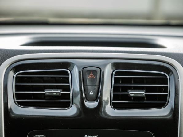 Renault Sandero II с пробегом 2017 года, цена 1 168 000 рублей, 81976 км, хэтчбек, Автокод Объявления
