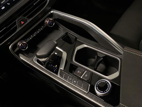 Geely Tugella I Рестайлинг с пробегом 2023 года, цена 2 760 000 рублей, 58255 км, внедорожник, Автокод Объявления
