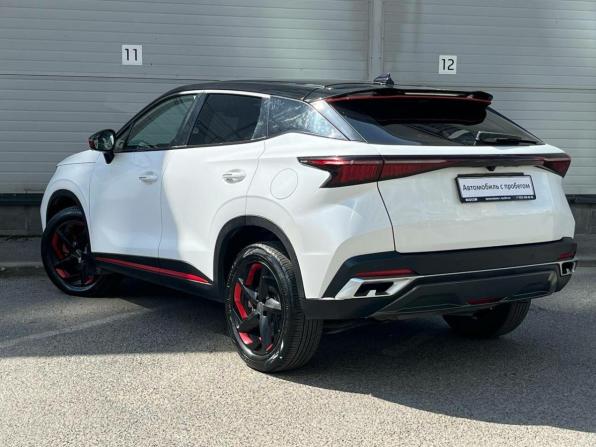 Omoda C5 I с пробегом 2023 года, цена 1 699 000 рублей, 56661 км, внедорожник, Автокод Объявления