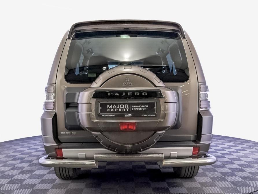 Mitsubishi Pajero IV Рестайлинг 1 Москва  - изображение 6