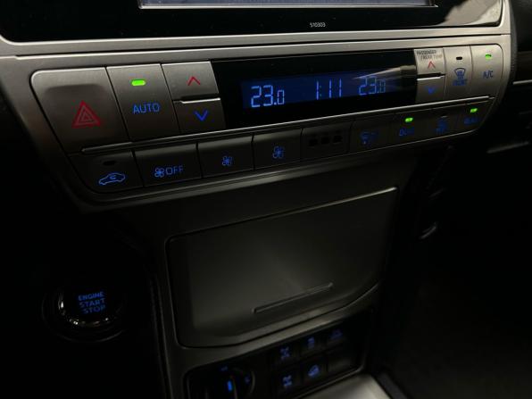 Toyota Land Cruiser Prado 150 Series Рестайлинг 2 с пробегом 2019 года, цена 3 999 000 рублей, 259751 км, внедорожник, Автокод Объявления