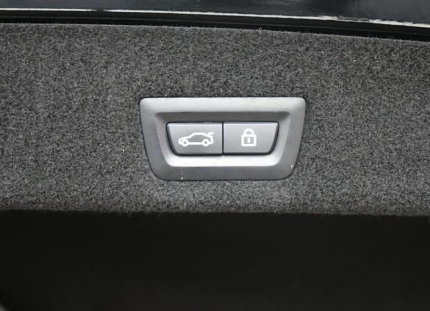 BMW 7 серии VI (G11/G12) Рестайлинг с пробегом 2019 года, цена 5 555 555 рублей, 200000 км, седан, Автокод Объявления